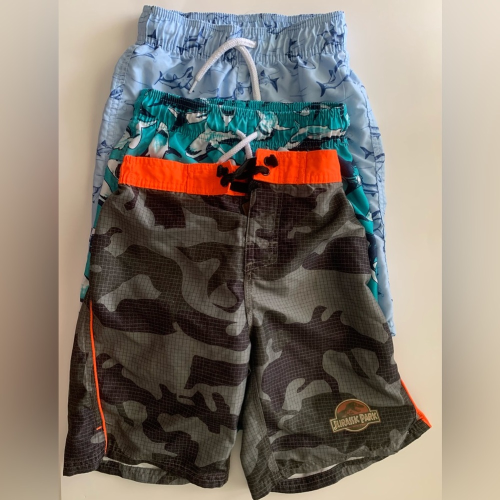 3 Boys Swim Trunks Sport Shark Jurassic Park Universal Studios  Size M (7/8)